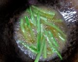 Foto langkah ke 1 dari resep Buncis goreng.