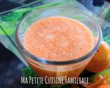 Une image de l'étape 1 de Smoothie banane, orange (ou clémentine) et épluchures de carotte.