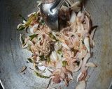 A picture of step 1 of Spicy chicken curry.