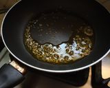 A picture of step 4 of Bharwa Mirchi.