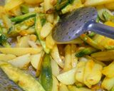 करेला मसाला ग्रेवी (Karela masala gravy recipe in hindi) रेसिपी चरण 1 फोटो