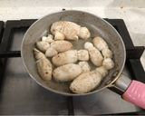 Foto del paso 2 de la receta: Hongos de pasto dorados