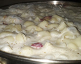 லின்குயின் வால்நட் சாஸ் ரோஸ்  பாஸ்தா ரெசிபி ஸ்டேப் 7 புகைப்படம்