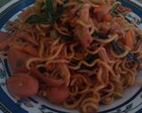 Foto langkah ke 5 dari resep Mie Goreng Simpel Enak Kenyang Sehat.
