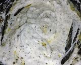 Foto del paso 3 de la receta Salsa griega de pepino (tzatziki)