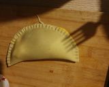 Foto del paso 2 de la receta: Empanadas de ají de gallina