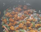 A picture of step 5 of Soya Pulao.