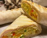 Foto langkah ke 3 dari resep Egg Wrap (Breakfast or Lunch).