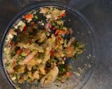 รูปขั้นตอนการทำที่ 1 ของ หมูผัดกะปิ