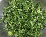 A picture of step 1 of Spinach Saag.