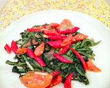 Foto langkah ke 3 dari resep 685. Tumis Kangkung Saus Tiram.