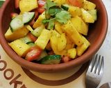 A picture of step 1 of Mango salad.
