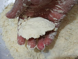 बाकरवडी (bakarvadi recipe in marathi)