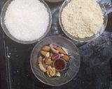 A picture of step 2 of Walnut crush candy.