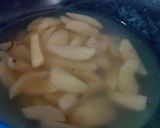 A picture of step 1 of Potato Honey Chilli.