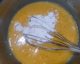 Foto langkah ke 3 dari resep Bolu sarang semut (bolu karamel).