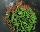 Foto langkah ke 3 dari resep Tumis Buncis Rebon.