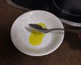Foto del paso 1 de la receta: Huevo frito en microondas