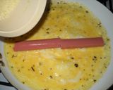 Foto del paso 3 de la receta: Salchicha envuelta en omelette