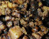 A picture of step 5 of Pork Adobong Tagalog.