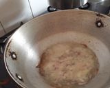 A picture of step 3 of Sevai upma.