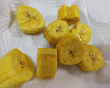 Foto del paso 1 de la receta: Tostones o Patacones
