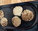 A picture of step 2 of Oatmeal Cookies 🍪 with 3 Ingredients, No Oven Needed 😱.