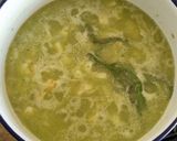 Foto del paso 5 de la receta: TORTITAS DE POLLO EN SALSA VERDE 🐥