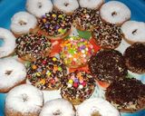 Foto langkah ke 8 dari resep Donat White Ring tepung 250gram no kentang.