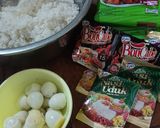 Foto langkah ke 1 dari resep Bola Bola Nasi Uduk.