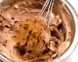 Nutellás-mézeskalácsfűszeres piskótatekercs recept fázis 7 fotója