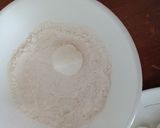 Hình bước làm 3 của món Bánh trứng cút & xúc xích chiên giòn