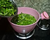 Foto langkah ke 2 dari resep Urap Daun Kelor Khas Bali.