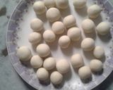 ब्रेड के मुलायम गुलाब जामुन (Bread ke soft gulabjamun recipe in hindi) रेसिपी चरण 2 फोटो
