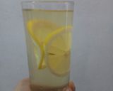 Foto langkah ke 4 dari resep Hot Honeymon (Honey + Lemon).