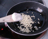 Foto del paso 3 de la receta: Coquinas de Matalascañas a mi estilo (Tellinas en levante)
