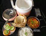 A picture of step 4 of Rice Roti Salad Lauki Chanadal Sabzi - Mini Meal Office Lunch Tiffin.