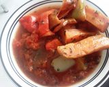 Foto del paso 3 de la receta: Berenjenas en salsa de tomate y papas con finas hierbas🤔🍲🍱