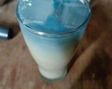 Foto langkah ke 4 dari resep Es Susu Bunga Telang.