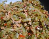 Foto langkah ke 6 dari resep Tumis pare tempe teri.