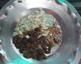स्वादिष्ट आटे की बर्फी(Swadist aate ki barfi recipe in Hindi) रेसिपी चरण 1 फोटो
