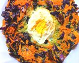 Foto del paso 2 de la receta: Tortilla de Repollo Morado, Zanahoria y Huevos