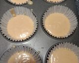 Foto langkah ke 4 dari resep Vanila cupcakes.