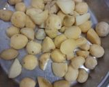 લસણીયા બટાકા (Lasaniya Bataka Recipe In Gujarati) રેસીપી સ્ટેપ5ફોટો