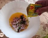 A picture of step 2 of Okra egg omelet.