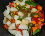 Foto del paso 4 de la receta: Pollo guisado de fiestas