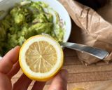 Une image de l'étape 2 de Tortilla Au Poulet Et Guacamole À La Menthe.