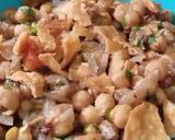 A picture of step 3 of Chana chaat.
