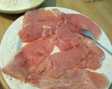 Foto del paso 1 de la receta: Filetes de pollo con espinacas a la crema