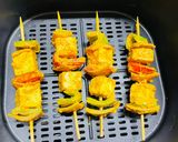 A picture of step 8 of Paneer Tikka Masala.
